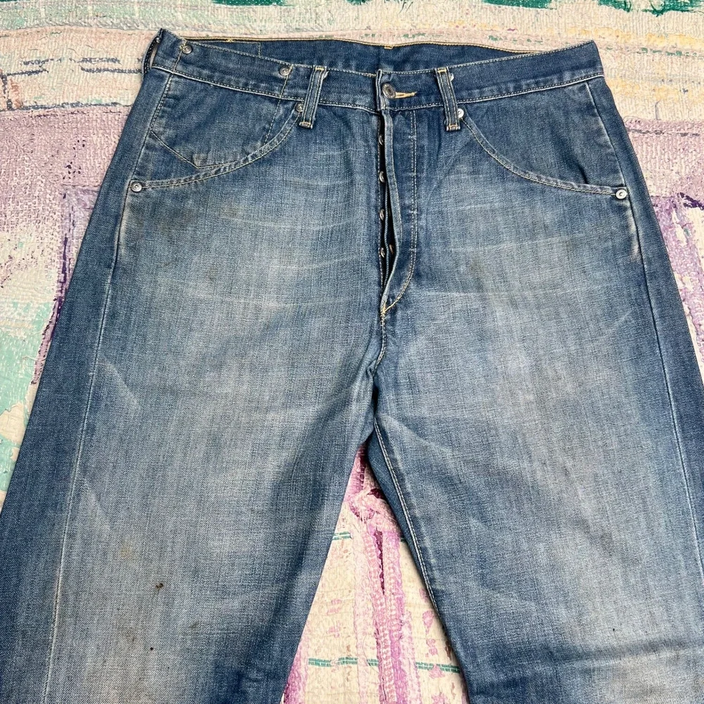 Vintage Levis Engineered Jeans Mens Blue Dark Wash Twisted Fits 34x31 READ
